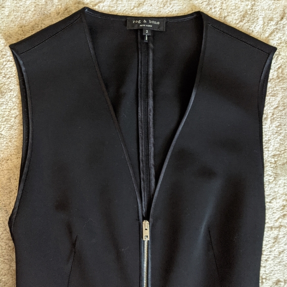 Rag and Bone black zip front jumper pinafore dress - Picture 2 of 4